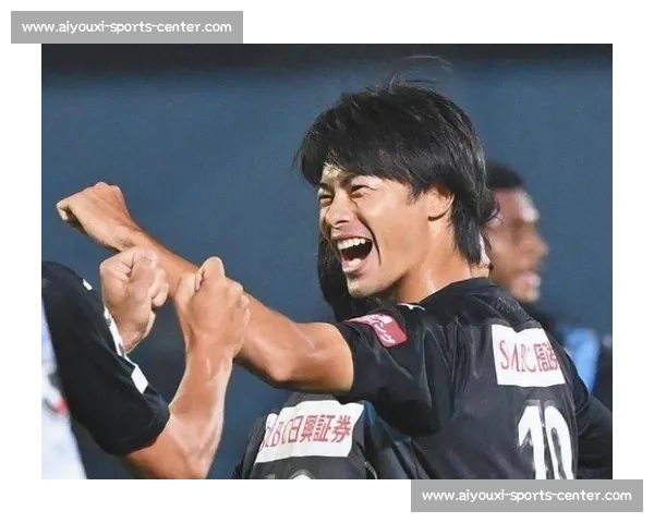 J联赛冠军奖杯的秘密，一段关于汗水与梦想的史诗